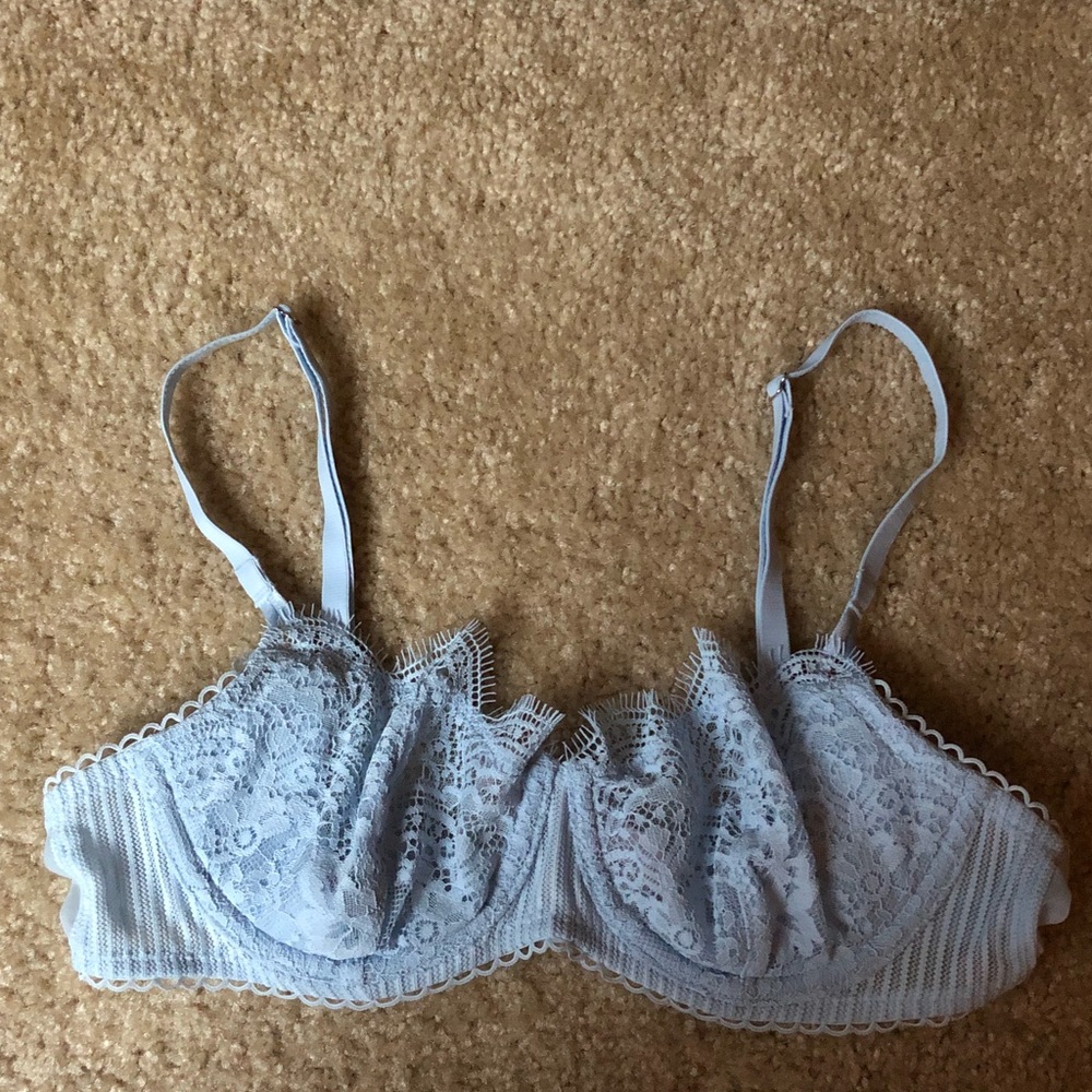 Victoria Secret Dream Angels lace bra for sale!
